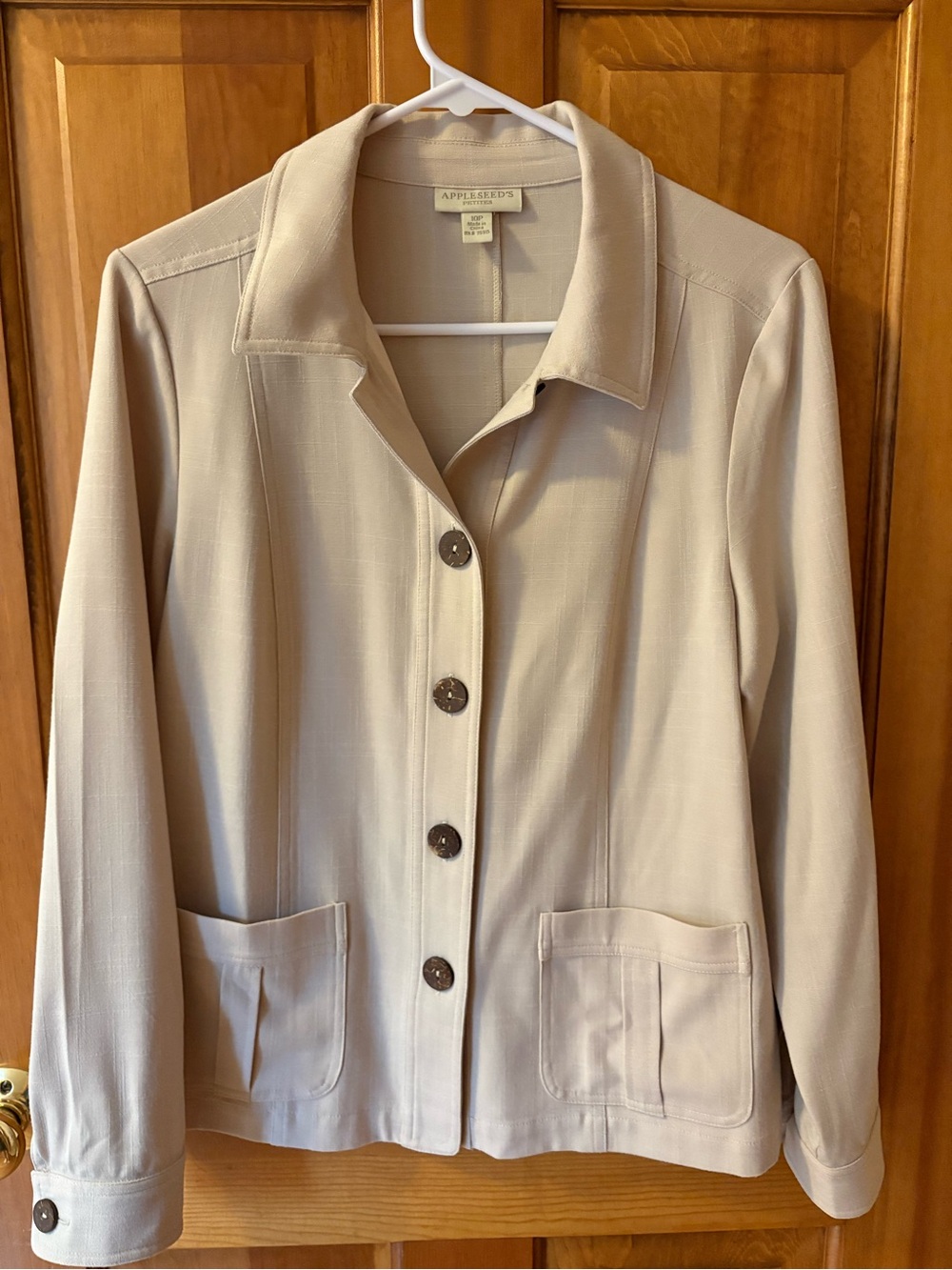 Appleseed's Women's Beige Button-Front Blazer Jacket